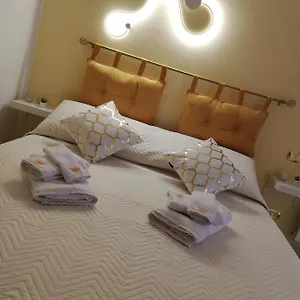  Bed & Breakfast Regina Del Porto Italië